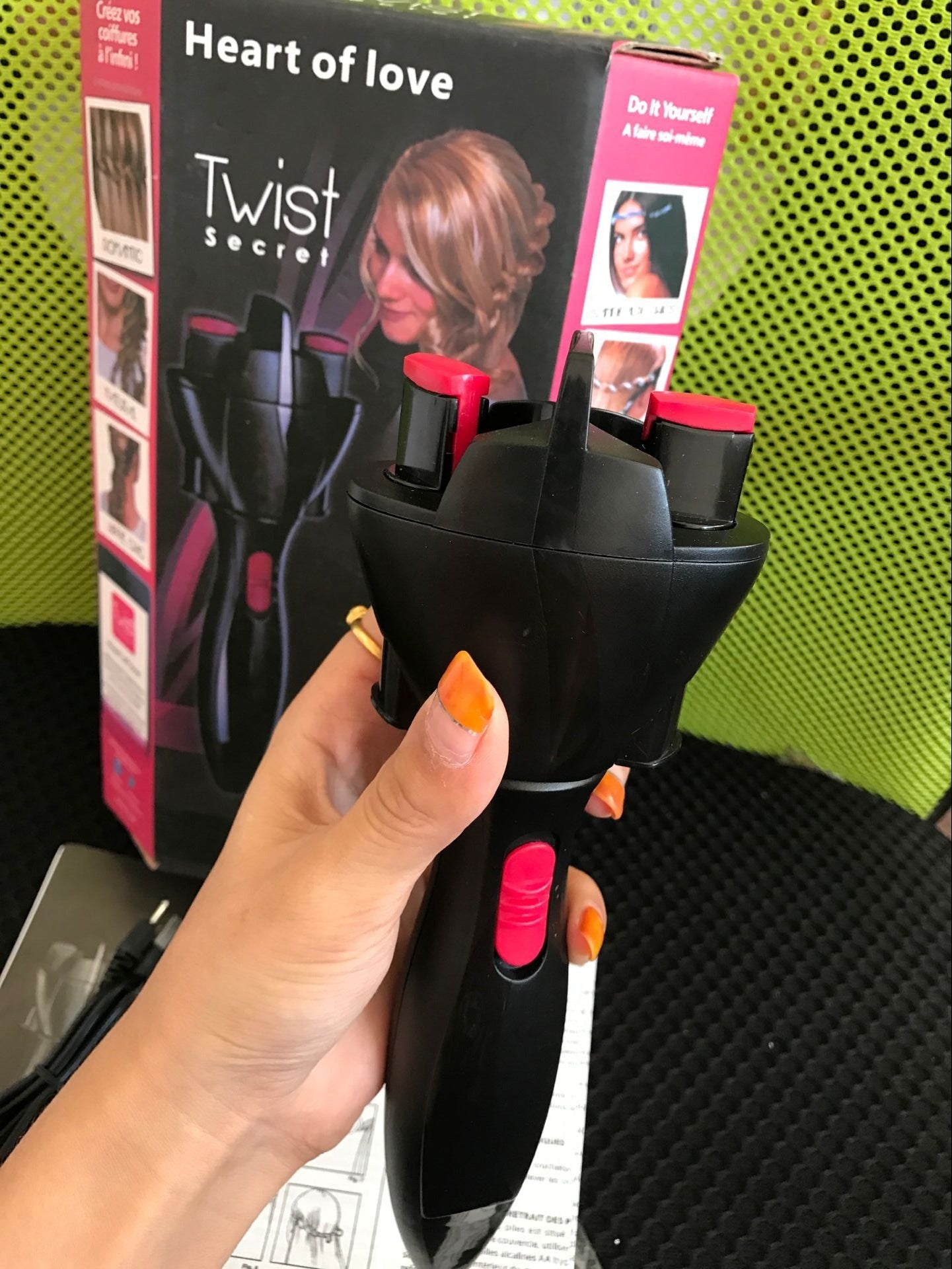自動ヘアブレーダー ヘアツイスター USB電動編み機 DIYマジックローラー