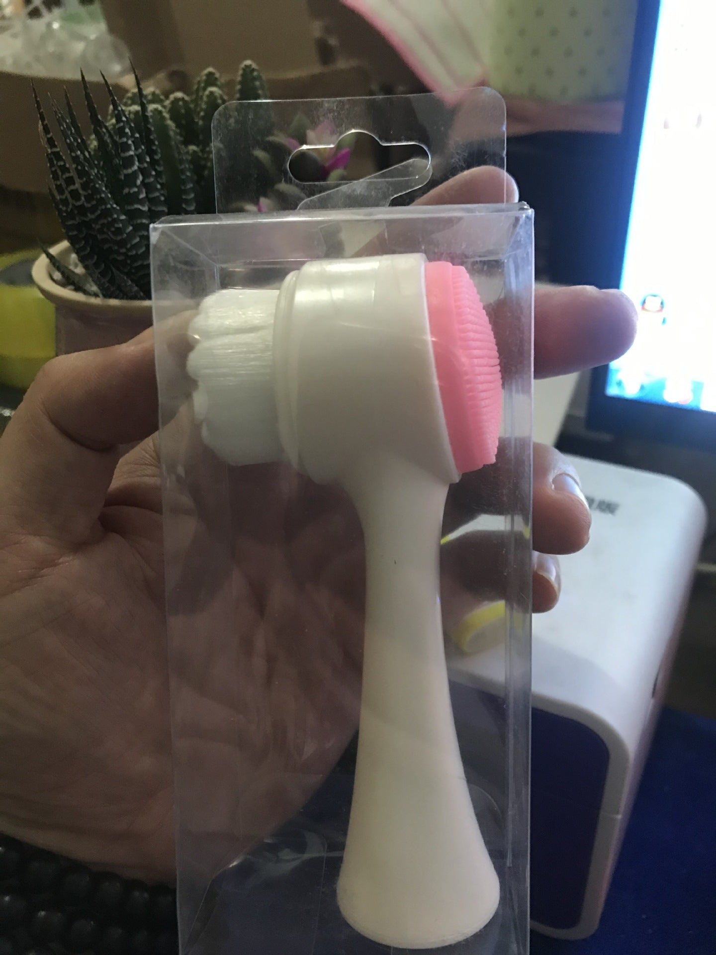 美肌スキンケアフェイスウォッシュ洗顔器