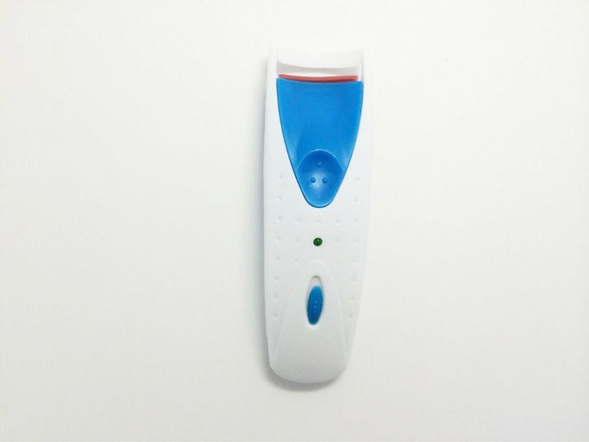 電動ポータブル電気加熱カールまつげカーラー、 初心者でも簡単に使用可能